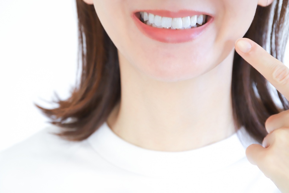 見た目の美しさだけでなく、機能と健康まで考えた審美治療とは